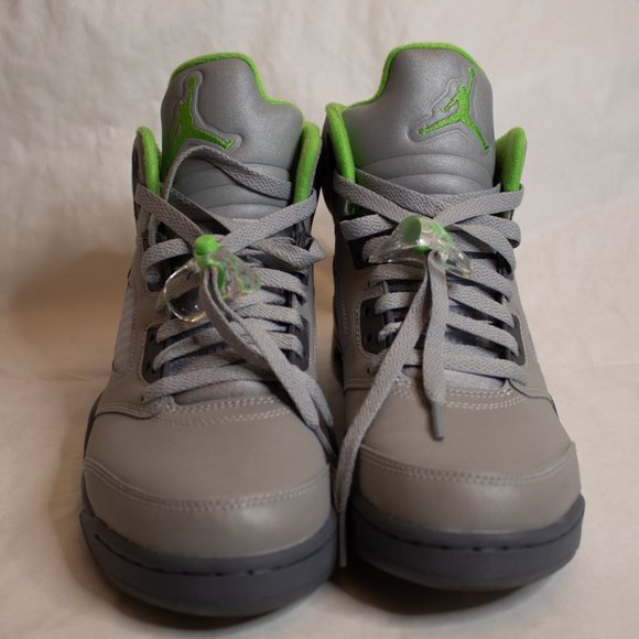 Size 8 - Nike Air Jordan 5 Retro Green Bean. Pre-Owned main image 4